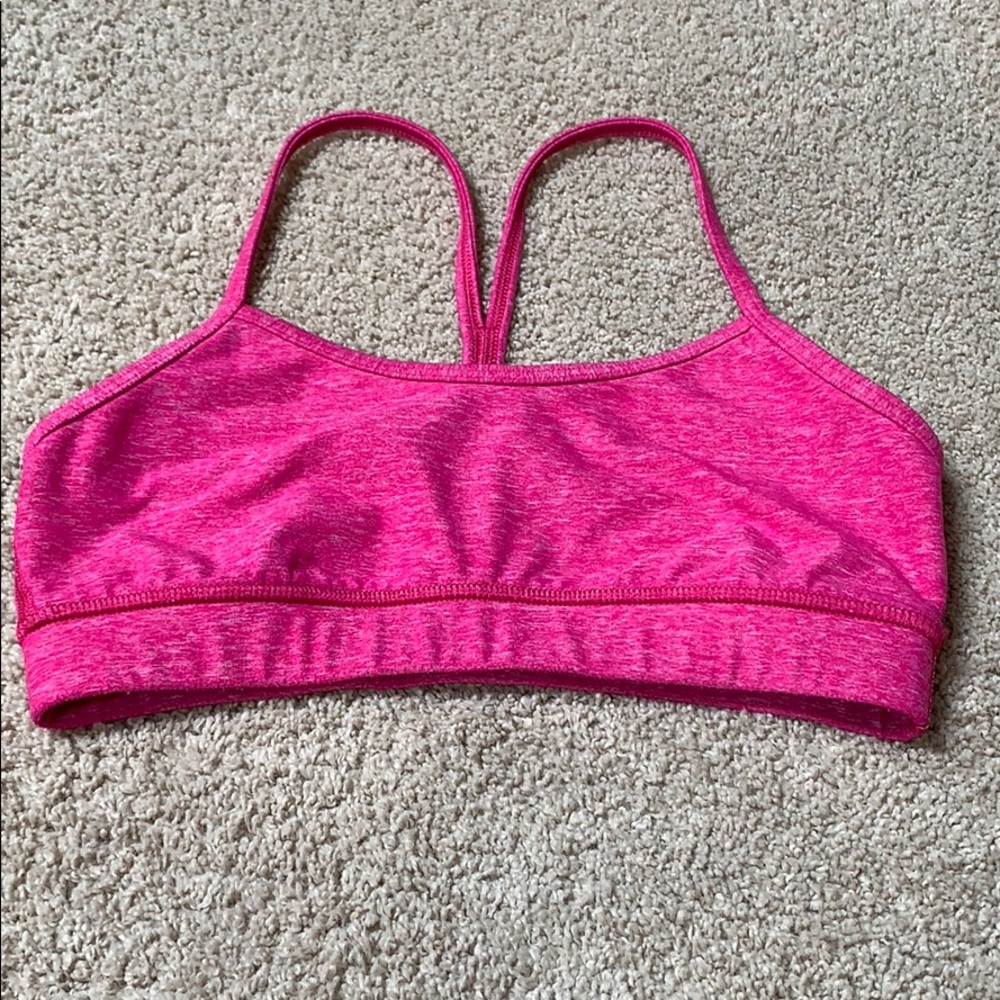 lululemon pink sports bra